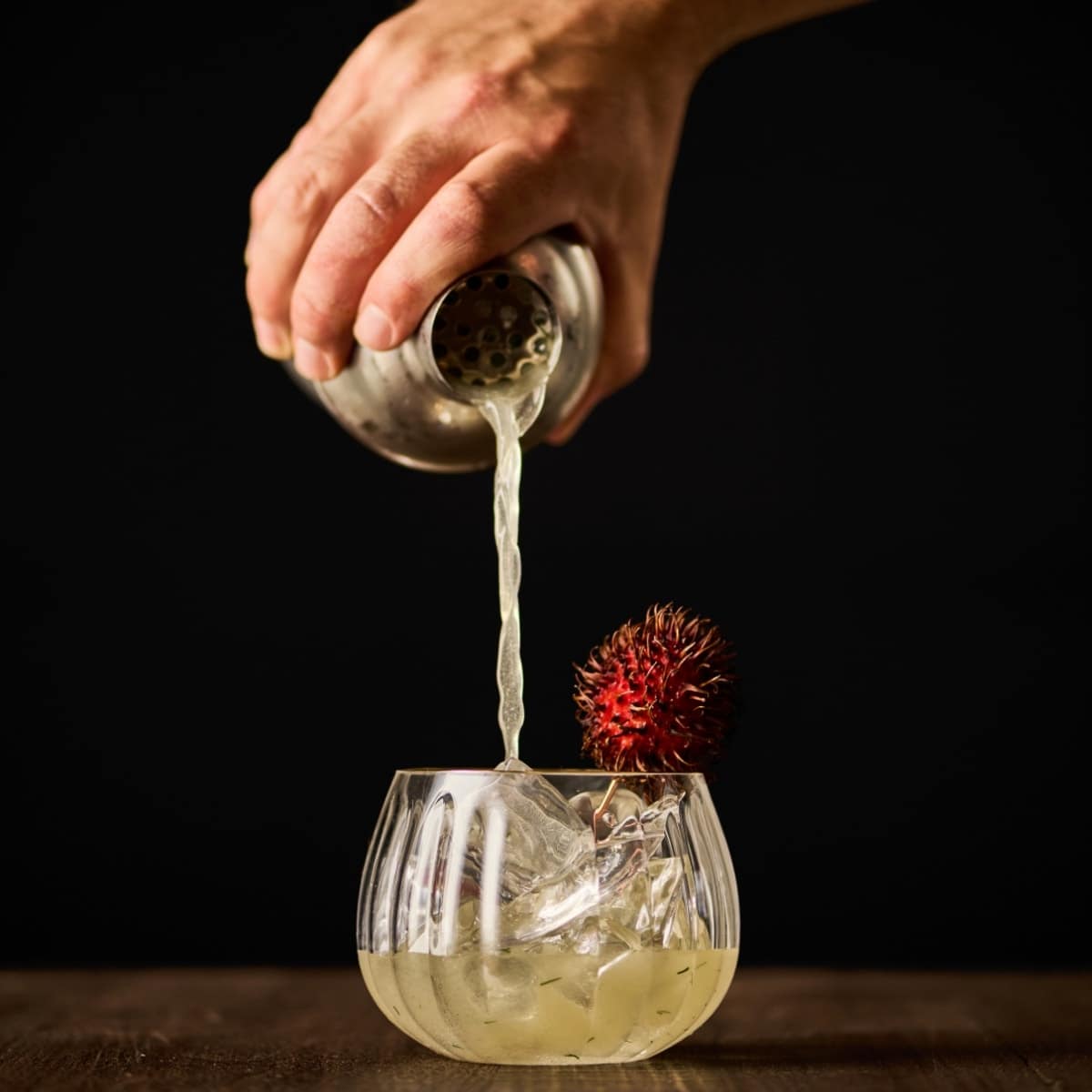 Prairie Botanist cocktail pour